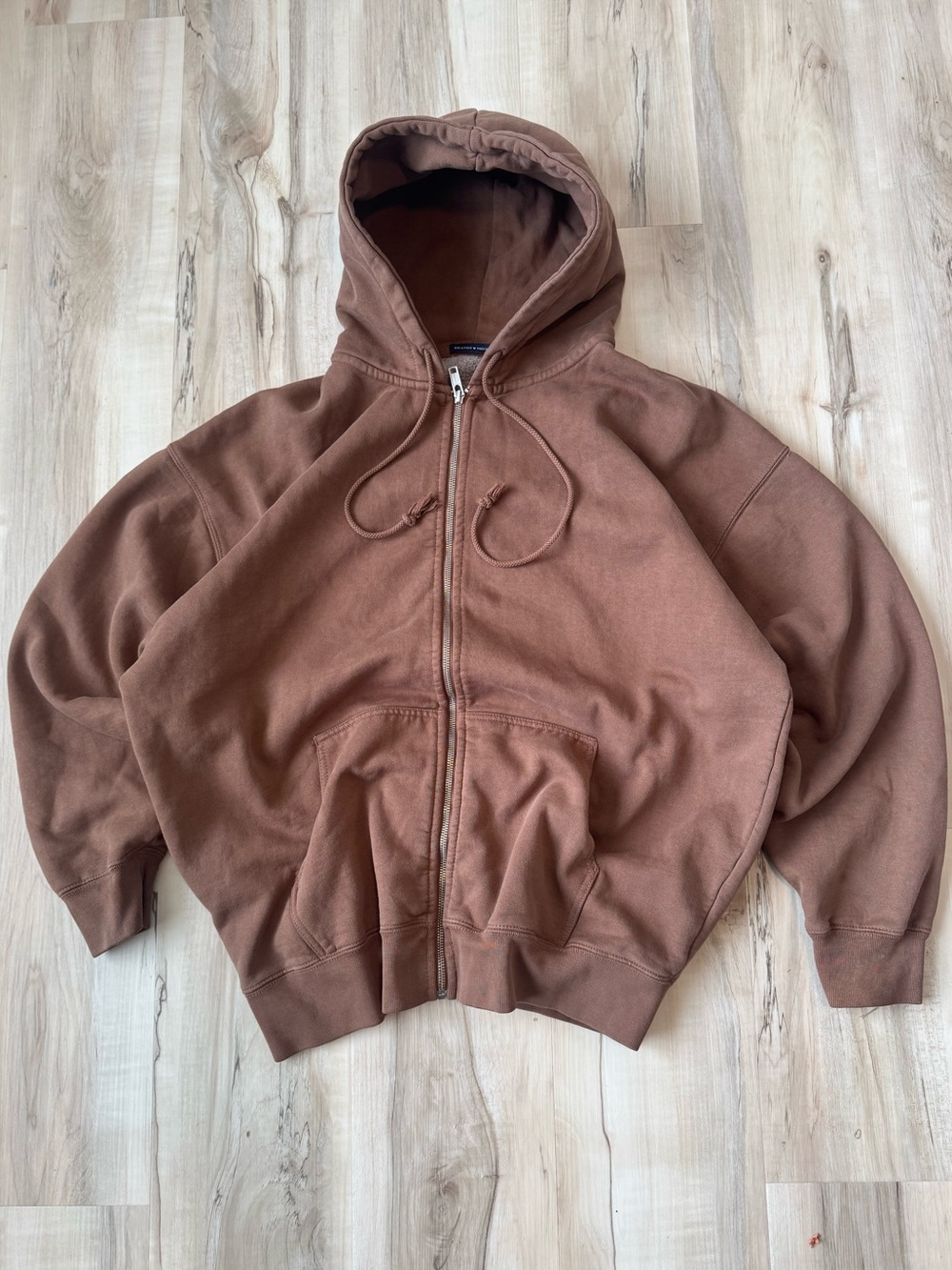 Women’s Oversized Brandy Melville Brown Zip-Up Hoodie Sweater